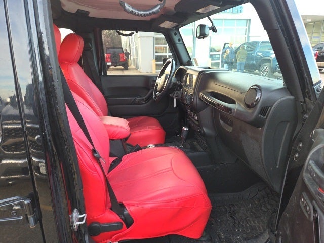 2014 Jeep Wrangler Unlimited Altitude 24L