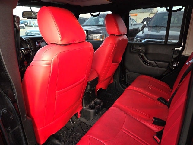 2014 Jeep Wrangler Unlimited Altitude 24L