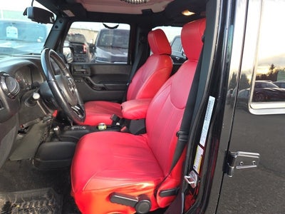 2014 Jeep Wrangler Unlimited Altitude 24L