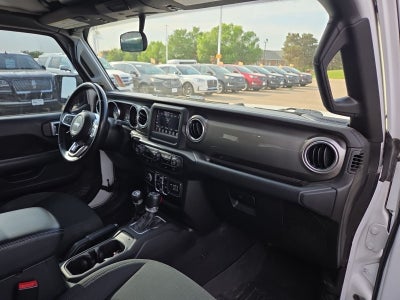 2020 Jeep Wrangler Unlimited Sahara
