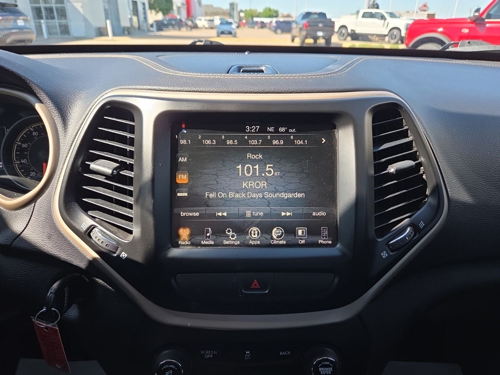 2017 Jeep Cherokee Latitude