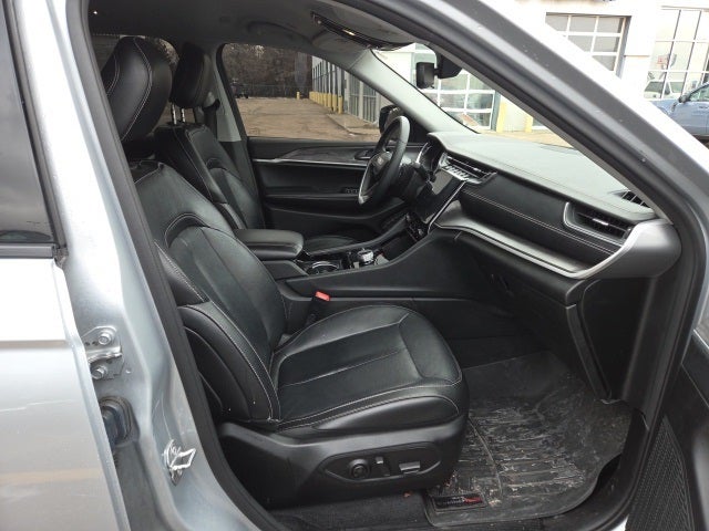 2023 Jeep Grand Cherokee L Limited 22E