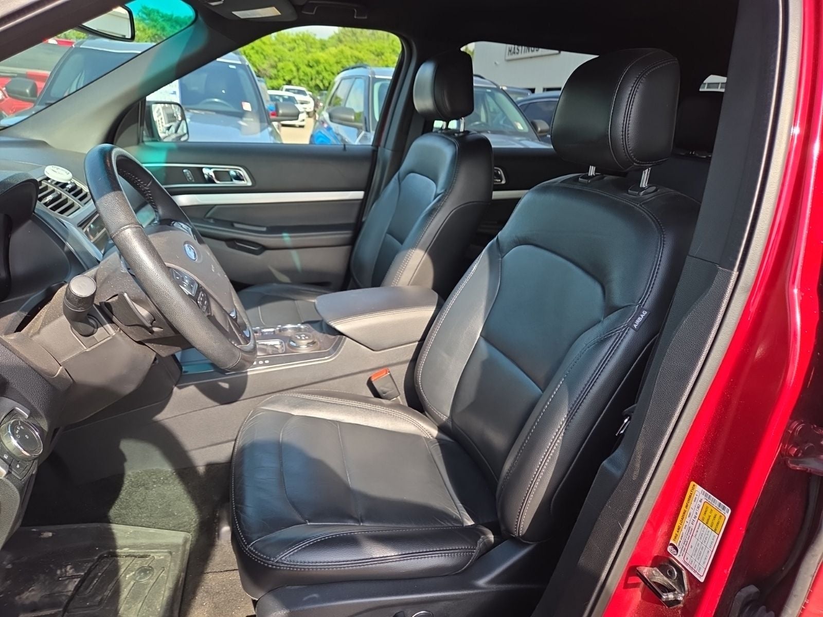 2017 Ford Explorer XLT 202A