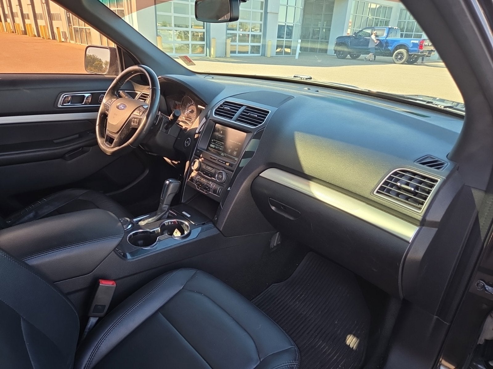 2016 Ford Explorer XLT 202A