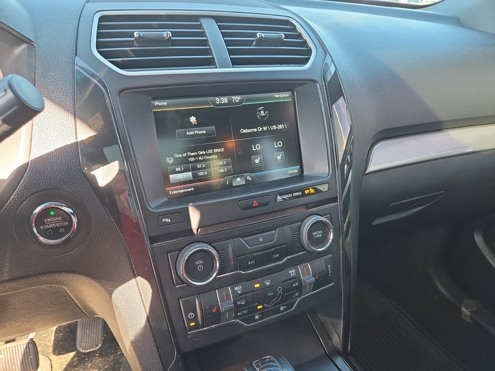 2016 Ford Explorer XLT 202A