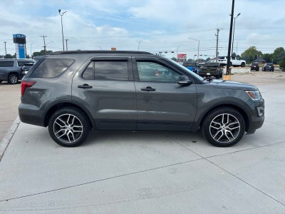 2017 Ford Explorer Sport