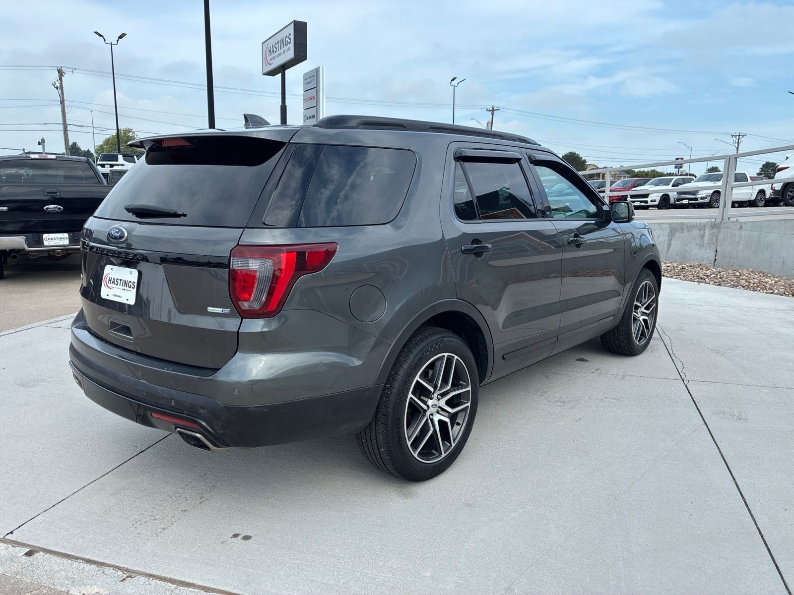 2017 Ford Explorer Sport