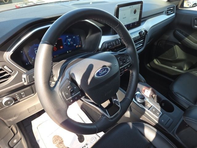 2021 Ford Escape Hybrid SEL 303A