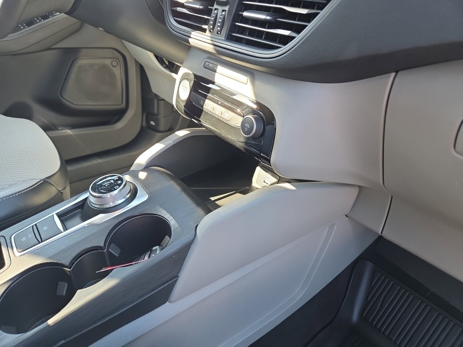 2024 Ford Escape Plug-In Hybrid Base 700A