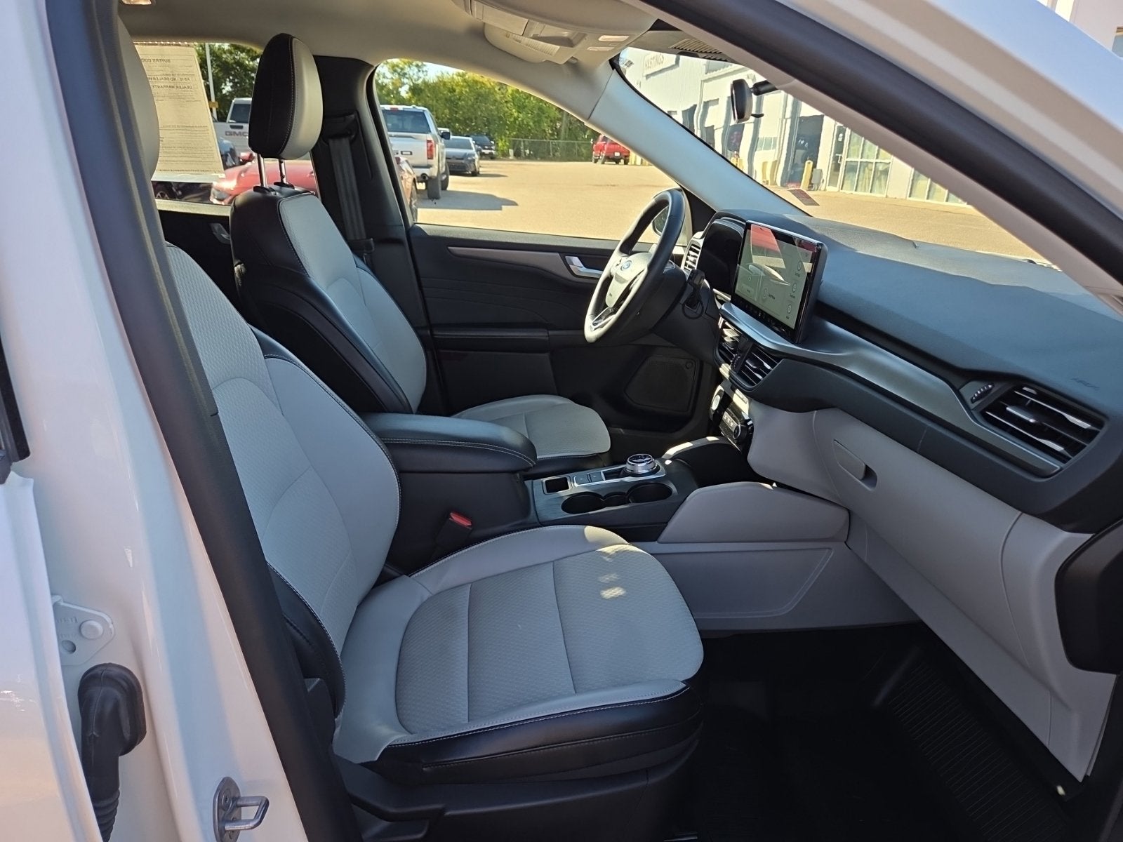 2024 Ford Escape Plug-In Hybrid Base 700A