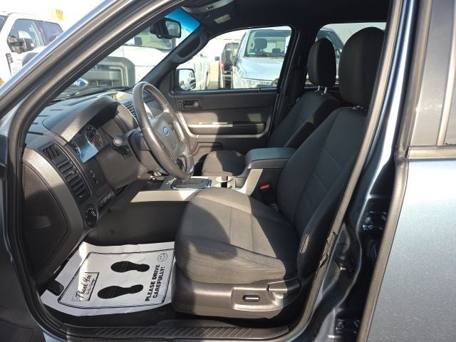 2011 Ford Escape XLT 200A