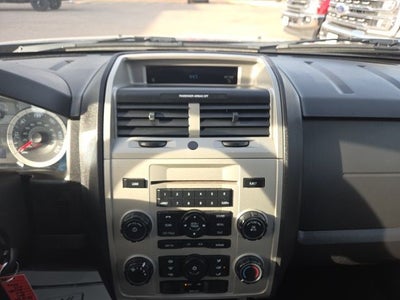 2011 Ford Escape XLT 200A