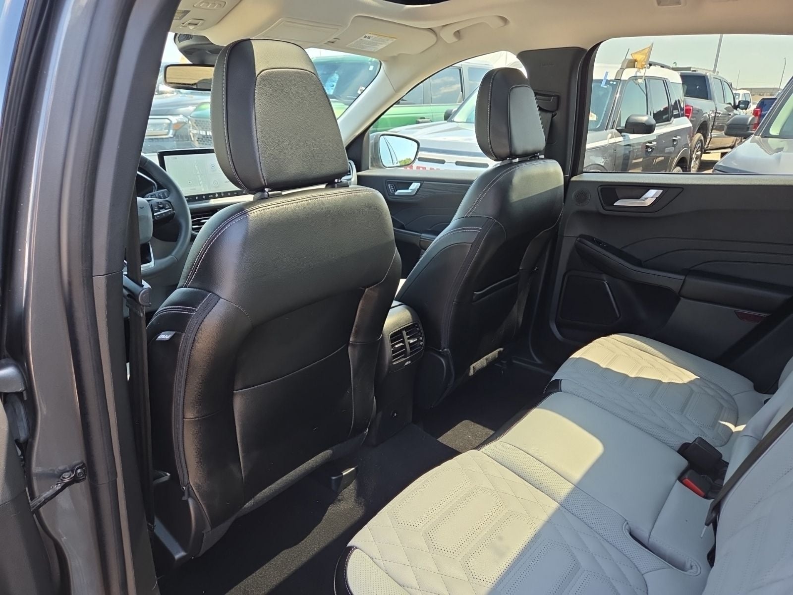 2023 Ford Escape Platinum 601A