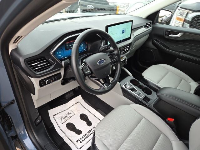 2025 Ford Escape Hybrid Platinum 600A