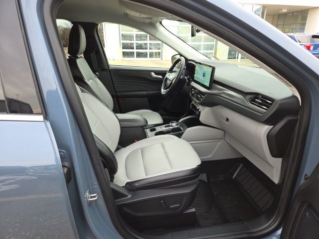 2025 Ford Escape Hybrid Platinum 600A