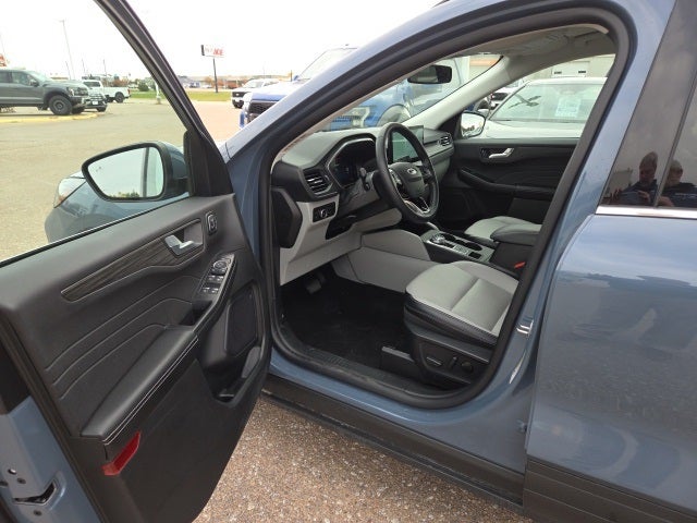 2025 Ford Escape Hybrid Platinum 600A