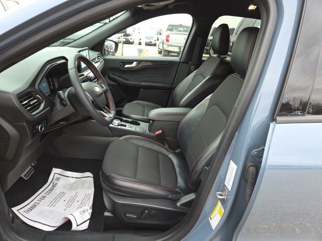 2024 Ford Escape ST-Line 300A