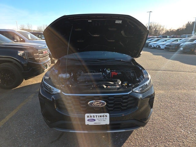 2025 Ford Escape ST-Line 300A