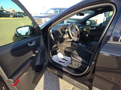 2025 Ford Escape ST-Line 300A