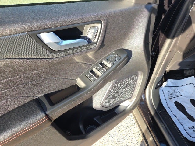 2025 Ford Escape ST-Line 300A