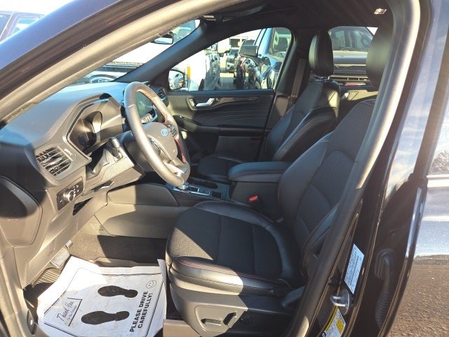 2025 Ford Escape ST-Line 300A