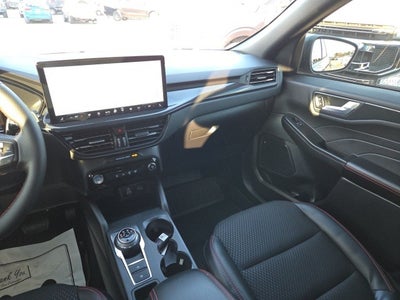 2025 Ford Escape ST-Line 300A