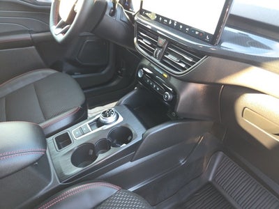 2025 Ford Escape ST-Line 300A