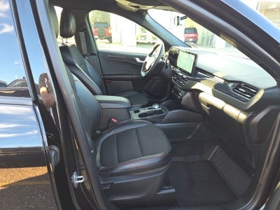 2025 Ford Escape ST-Line 300A