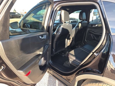 2025 Ford Escape ST-Line 300A