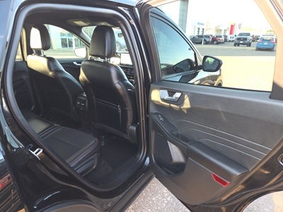 2025 Ford Escape ST-Line 300A