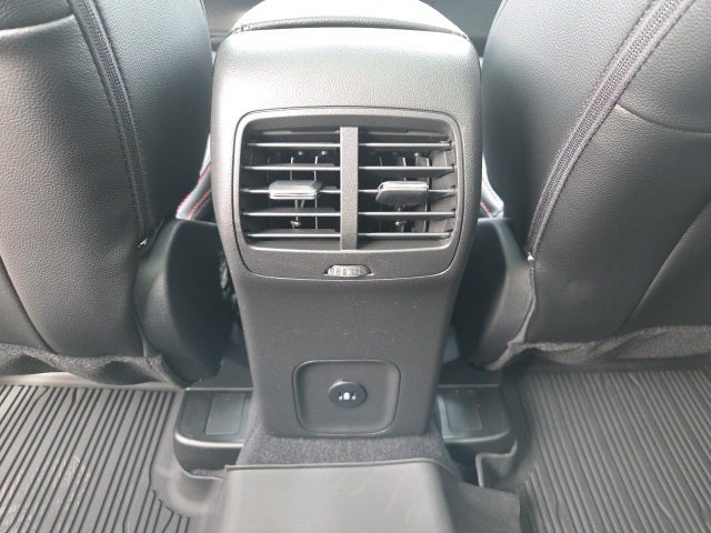 2026 Ford Escape ST-Line Elite