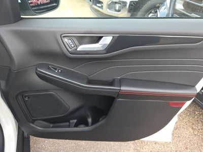 2026 Ford Escape ST-Line Elite