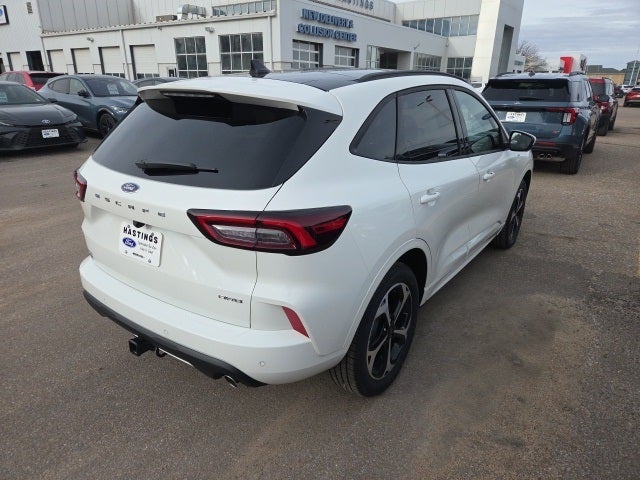 2026 Ford Escape ST-Line Elite