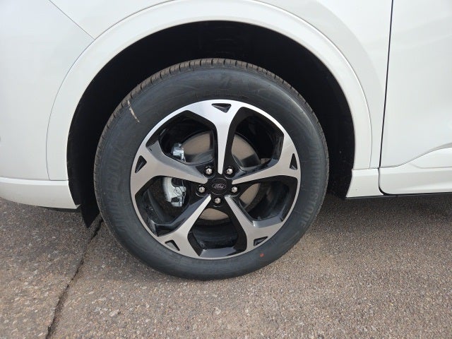 2026 Ford Escape ST-Line Elite