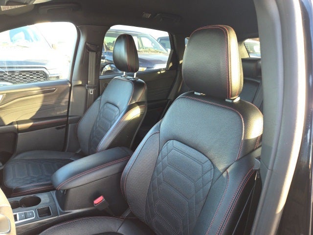 2023 Ford Escape ST-Line Elite 501A