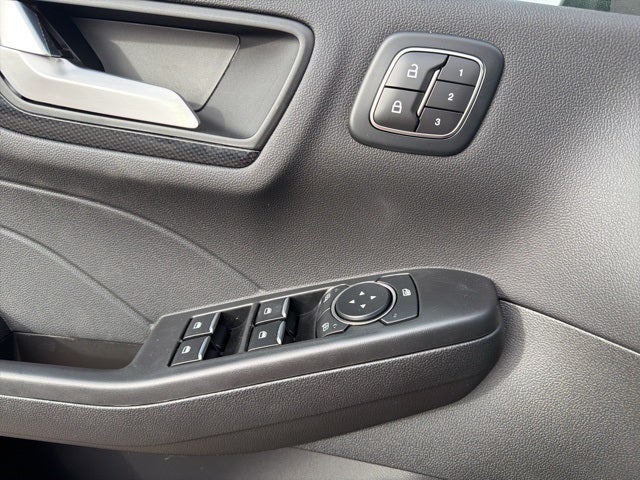 2026 Ford Escape ST-Line Elite