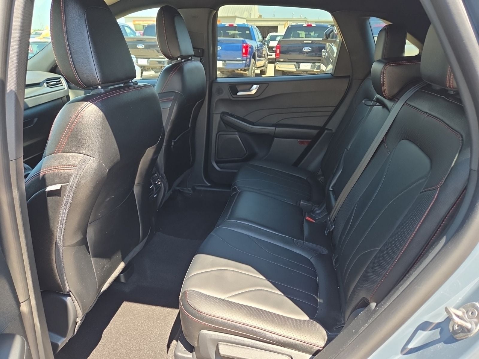 2025 Ford Escape ST-Line Elite