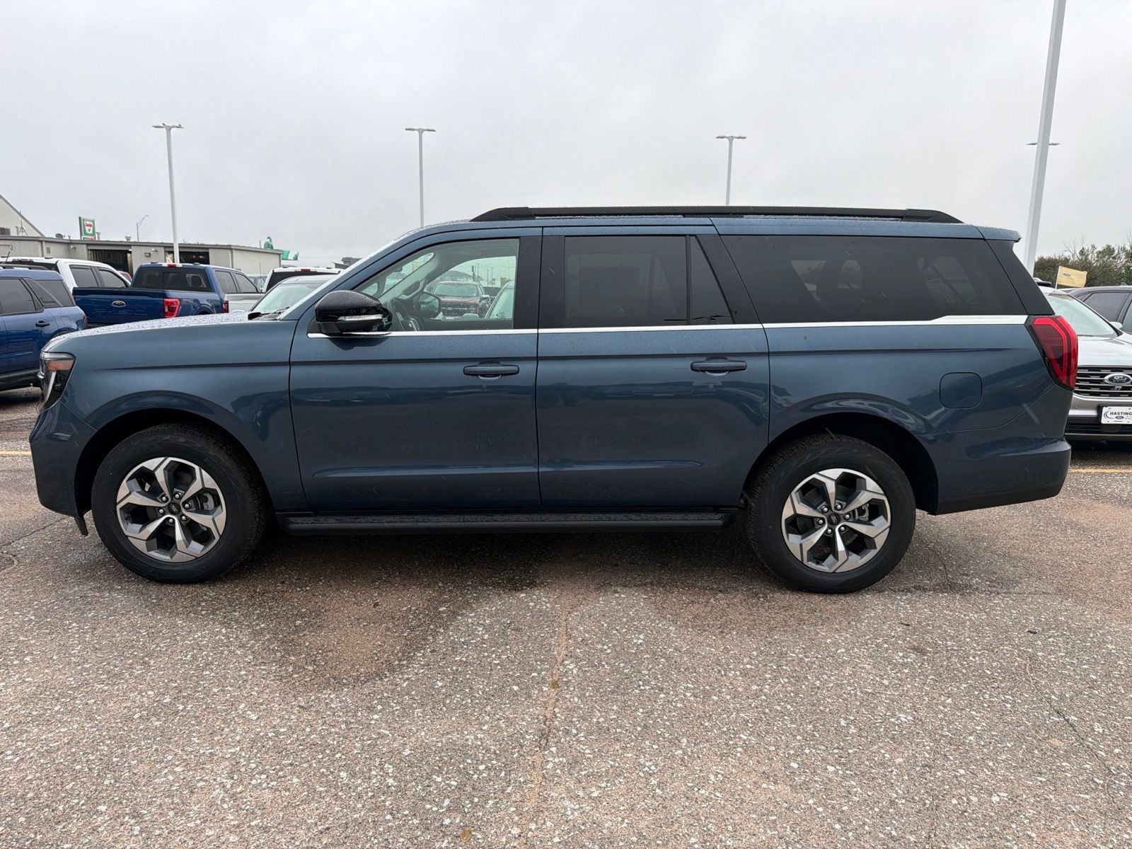 2027 Ford Expedition Max Active