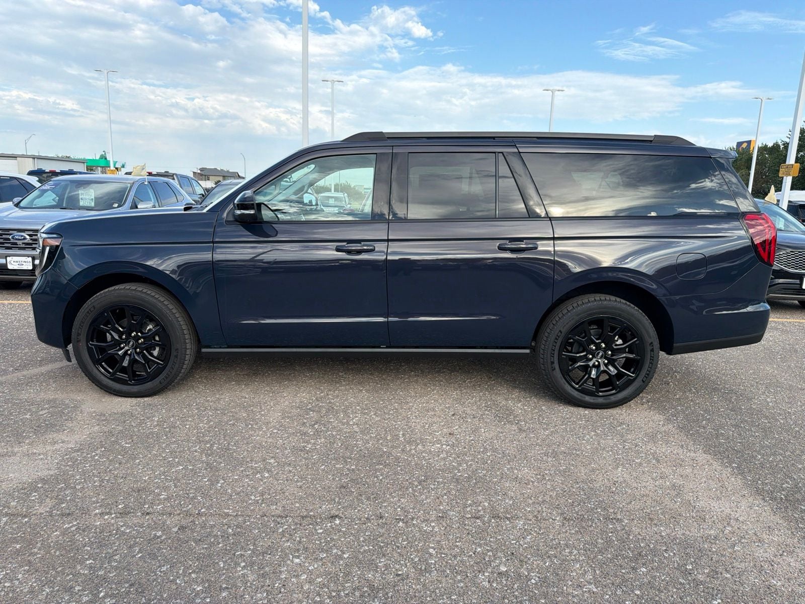 2027 Ford Expedition Max Platinum