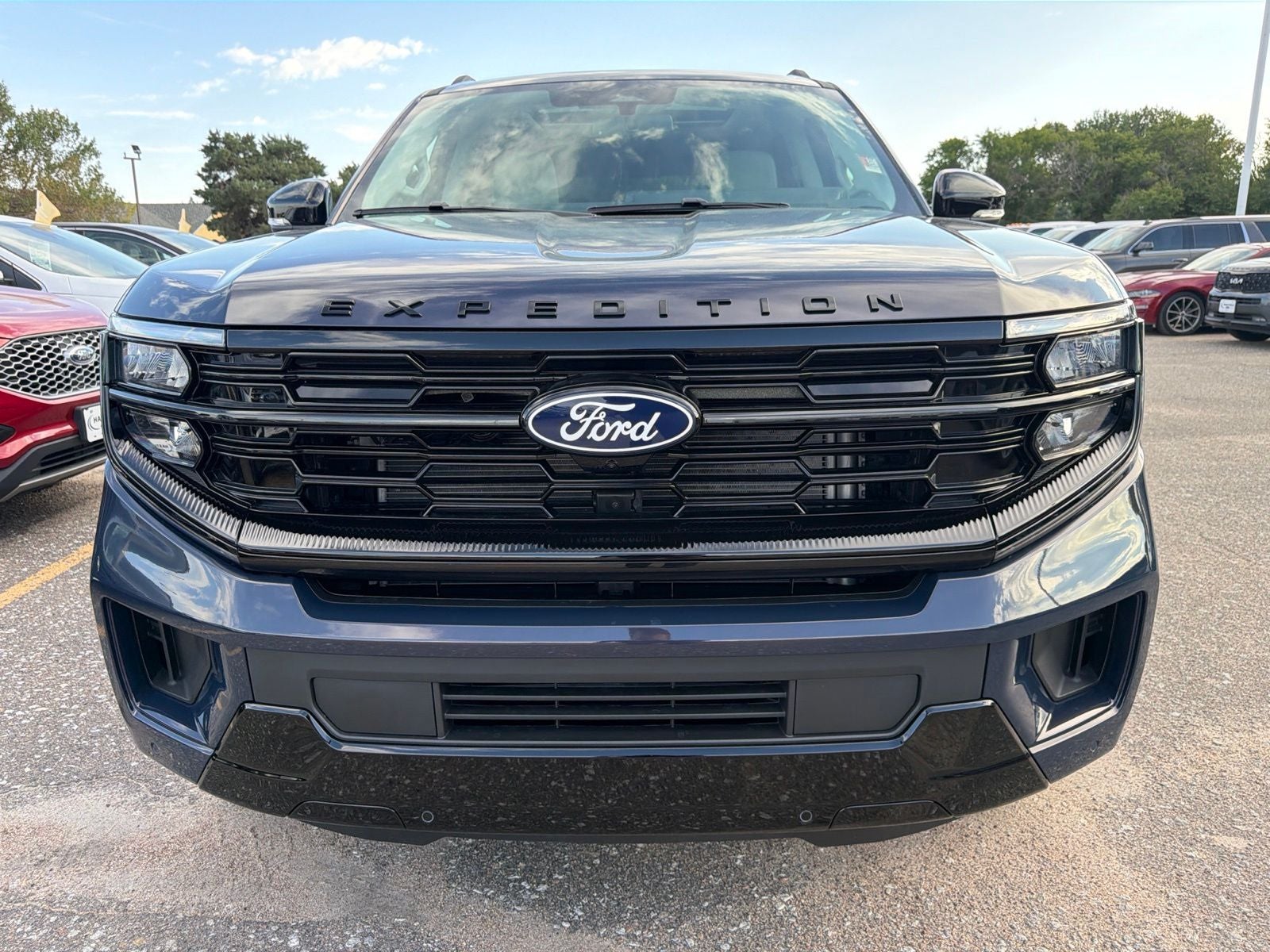 2027 Ford Expedition Max Platinum