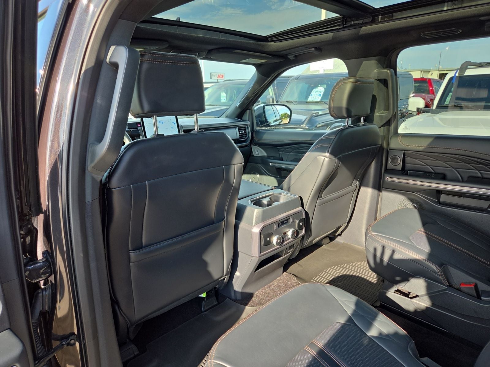 2023 Ford Expedition Max Platinum 600A