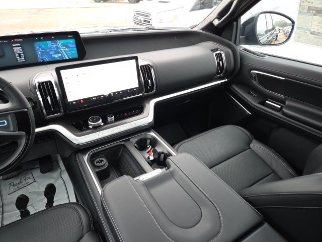 2025 Ford Expedition Max Platinum Stealth 600A