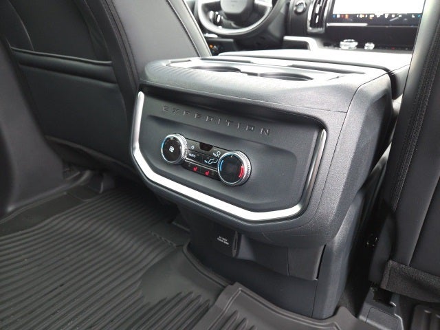 2025 Ford Expedition Max Platinum Stealth 600A