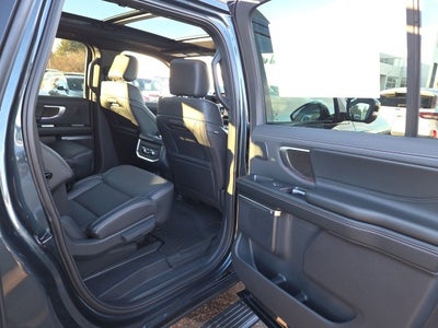 2025 Ford Expedition Max Platinum