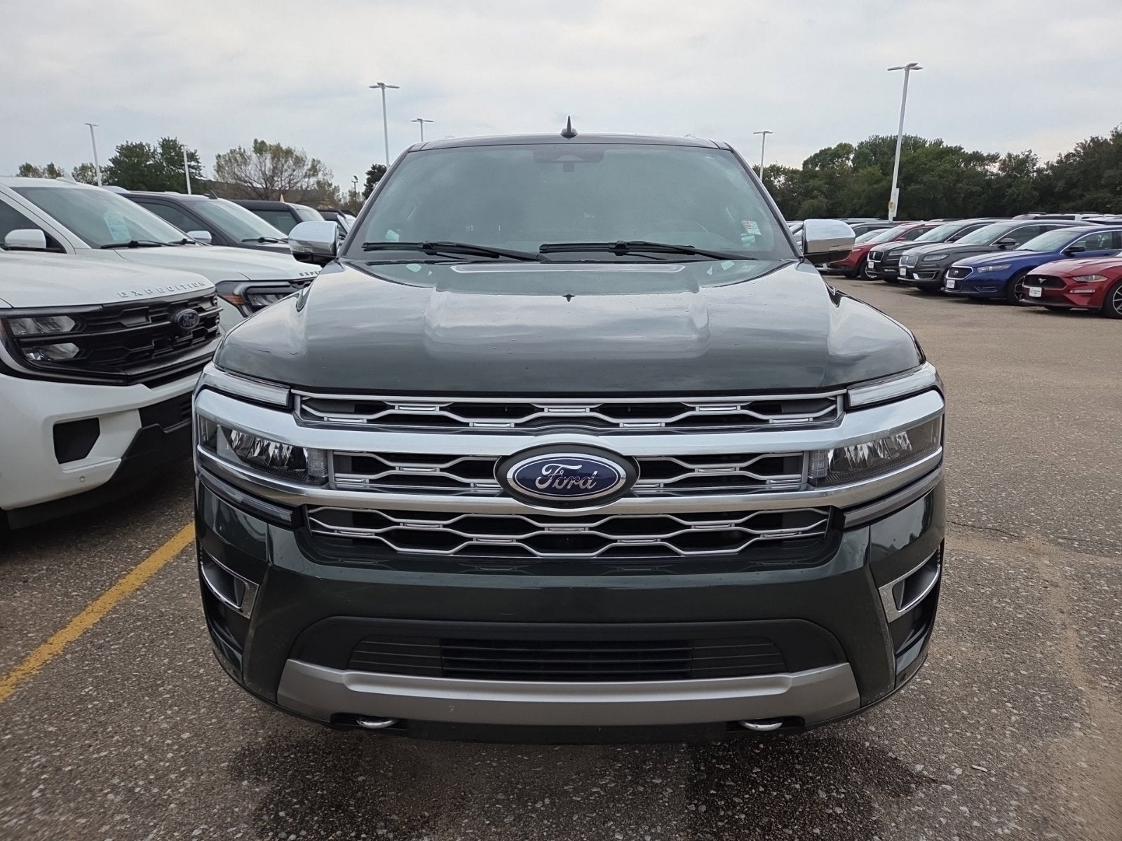 2022 Ford Expedition Max Platinum 600A