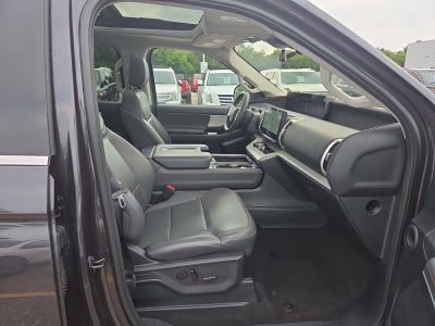 2025 Ford Expedition Active 202A