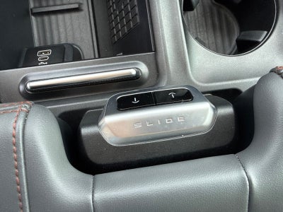 2025 Ford Expedition Active 202A