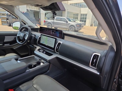 2025 Ford Expedition Active 202A