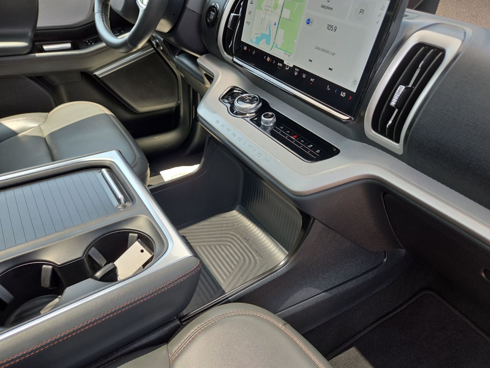 2025 Ford Expedition Active 202A