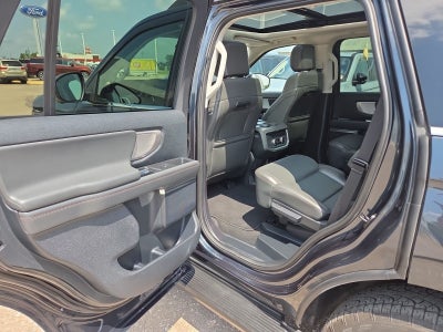2025 Ford Expedition Active 202A